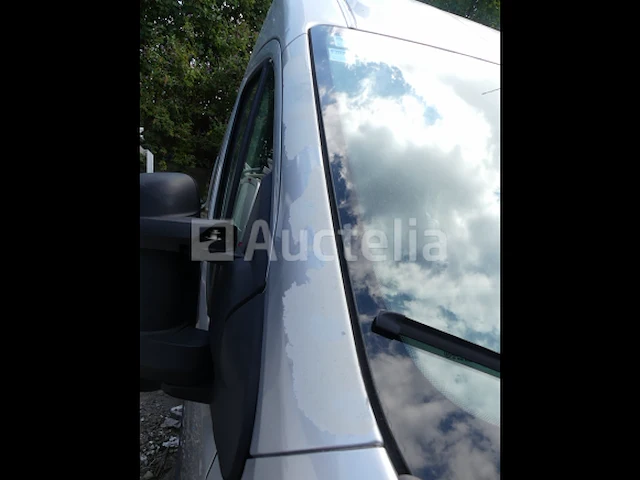 Peugeot boxer bestelwagen met dubbele cabine (2016-154.129 km) - vin vf3yctmfc12c05475 - afbeelding 34 van  45