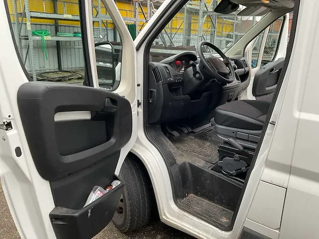 Peugeot boxer lichte vrachtwagen - afbeelding 7 van  31