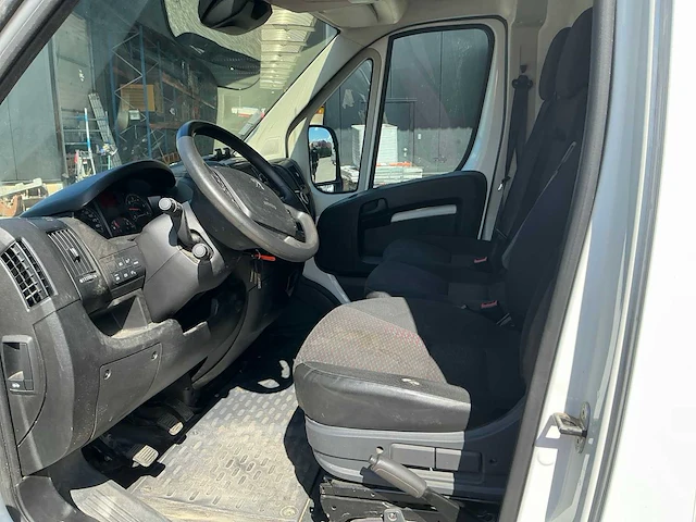 Peugeot boxer lichte vrachtwagen - afbeelding 3 van  16