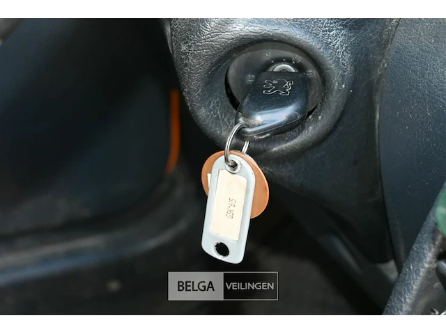 Peugeot boxer lichte vrachtwagen - afbeelding 13 van  18