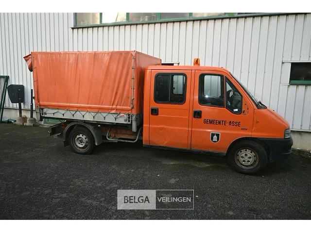 Peugeot boxer lichte vrachtwagen - afbeelding 12 van  19