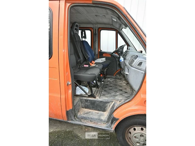 Peugeot boxer lichte vrachtwagen - afbeelding 14 van  19