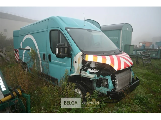 Peugeot boxer lichte vrachtwagen - afbeelding 4 van  18