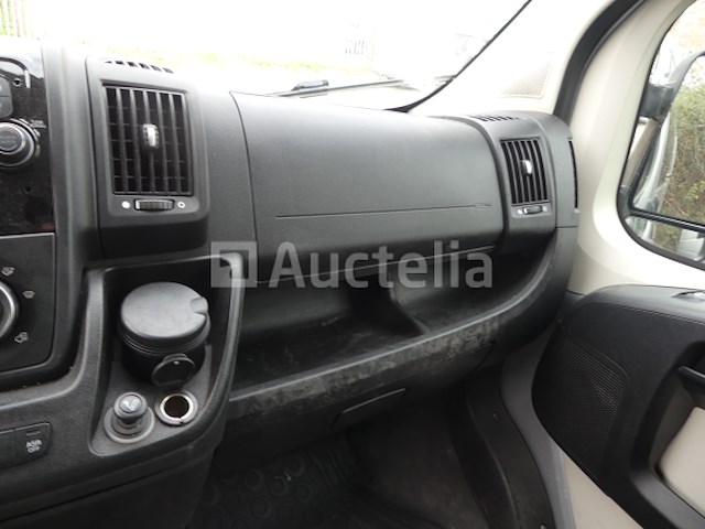 Peugeot boxer multicab bestelwagen (2015-159.750 km) - afbeelding 2 van  37