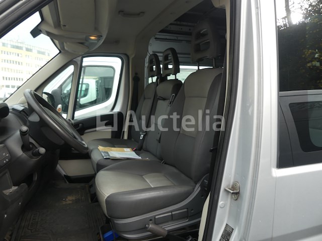 Peugeot boxer multicab bestelwagen (2015-159.750 km) - afbeelding 33 van  37