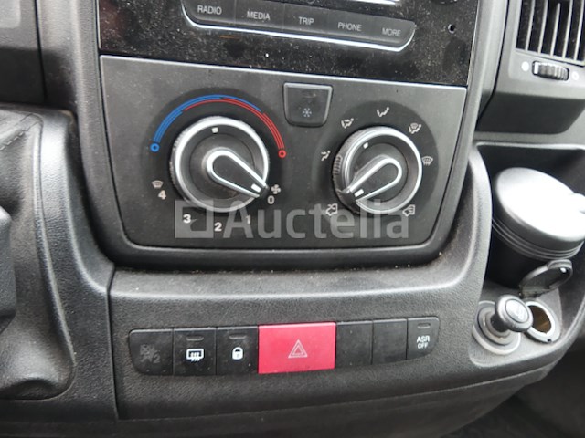 Peugeot boxer multicab bestelwagen (2015-159.750 km) - afbeelding 37 van  37