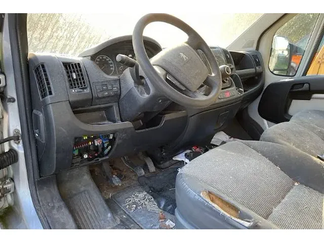 Peugeot boxer - afbeelding 6 van  8