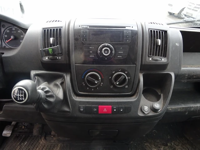 Peugeot boxer - afbeelding 15 van  25