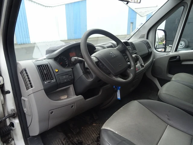 Peugeot boxer - afbeelding 12 van  24