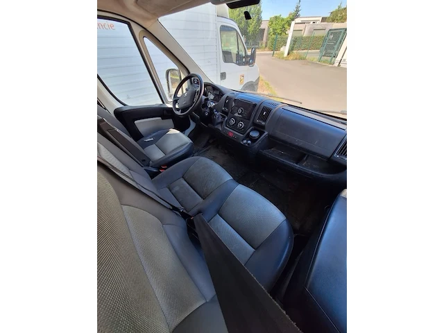 Peugeot boxer - afbeelding 18 van  37