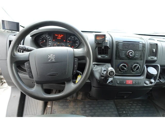 Peugeot boxer - afbeelding 17 van  20