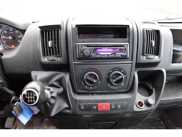 Peugeot boxer - afbeelding 18 van  19