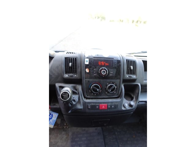 Peugeot boxer - afbeelding 24 van  25