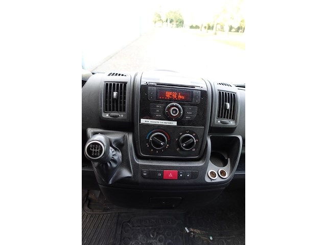 Peugeot boxer - afbeelding 18 van  19