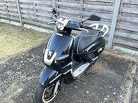 Peugeot django scooter - afbeelding 1 van  8