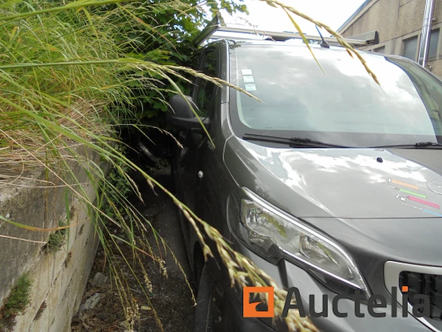 Peugeot expert bestelwagen - chassis n°vf3vbbhvbgz089979 - afbeelding 8 van  16