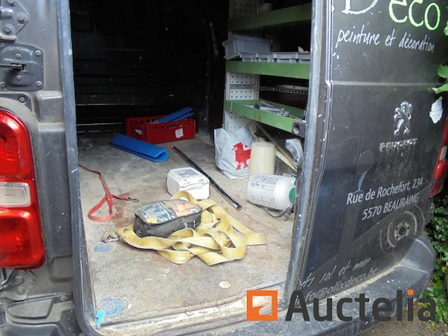 Peugeot expert bestelwagen - chassis n°vf3vbbhvbgz089979 - afbeelding 15 van  16