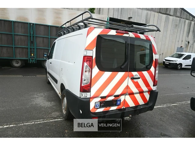 Peugeot expert lichte vrachtwagen - afbeelding 8 van  18