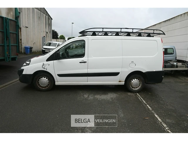 Peugeot expert lichte vrachtwagen - afbeelding 11 van  18