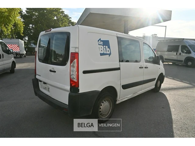Peugeot expert lichte vrachtwagen - afbeelding 11 van  25