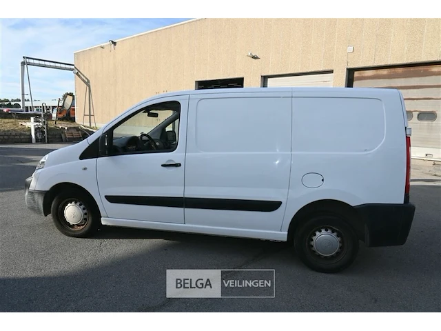 Peugeot expert lichte vrachtwagen - afbeelding 15 van  25