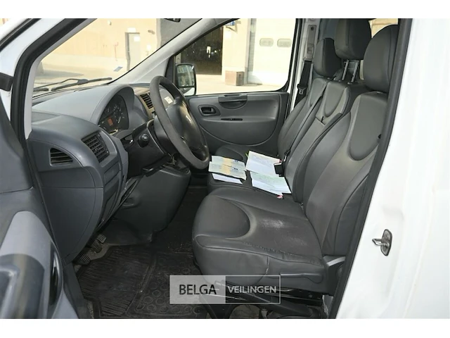 Peugeot expert lichte vrachtwagen - afbeelding 23 van  25