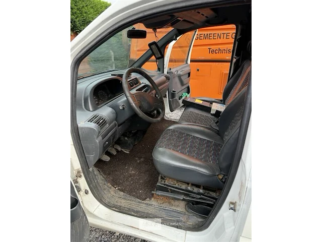 Peugeot expert lichte vrachtwagen - afbeelding 7 van  17
