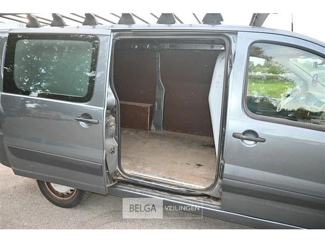 Peugeot expert lichte vrachtwagen - afbeelding 15 van  23