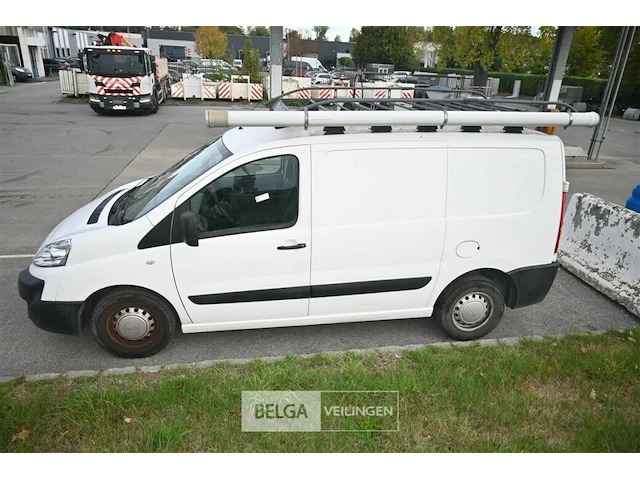 Peugeot expert lichte vrachtwagen - afbeelding 9 van  22