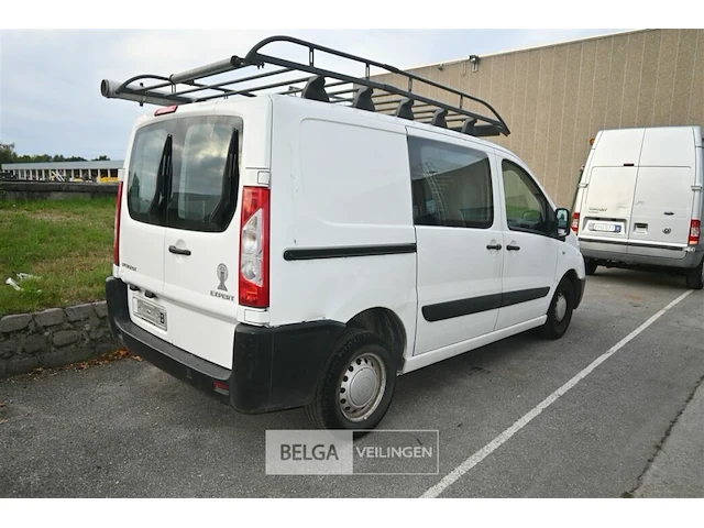 Peugeot expert lichte vrachtwagen - afbeelding 13 van  22