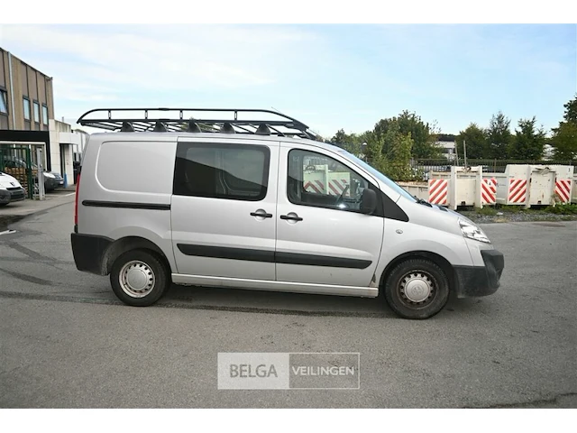 Peugeot expert lichte vrachtwagen - afbeelding 12 van  24