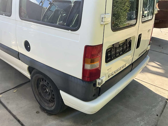 Peugeot expert personenauto - afbeelding 10 van  23