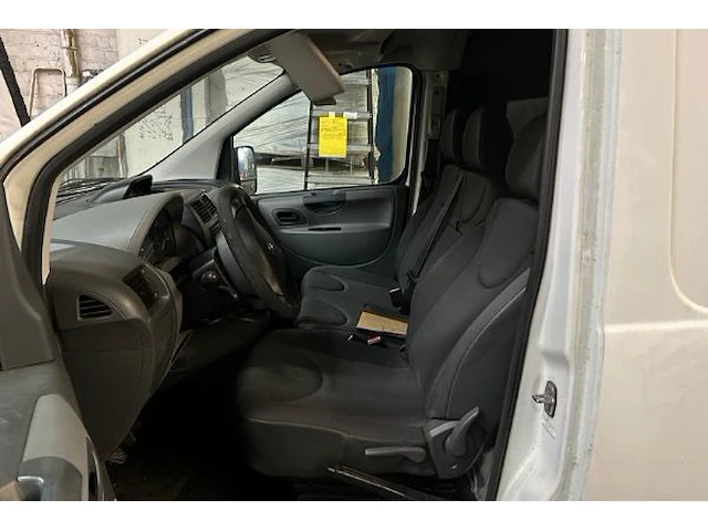 Peugeot expert - afbeelding 12 van  18