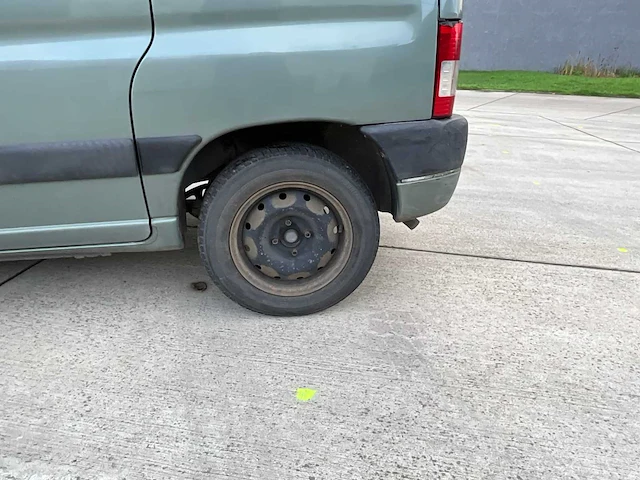 Peugeot partner, 2002 - afbeelding 2 van  17