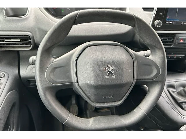 Peugeot partner 26.683 km !!!! - afbeelding 32 van  32