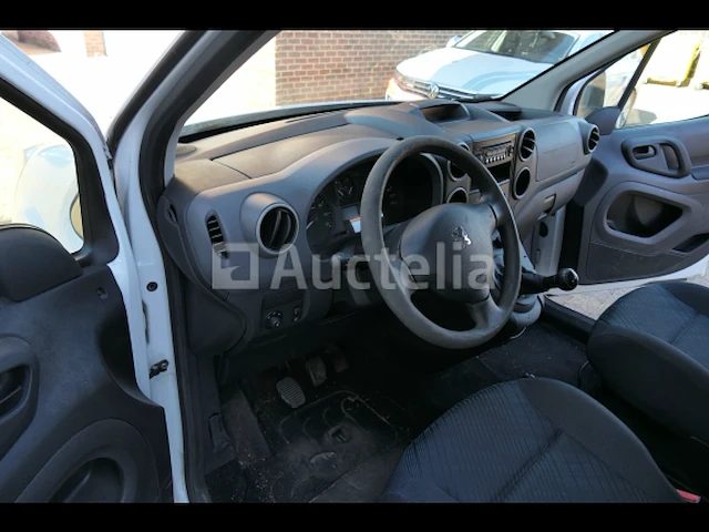 Peugeot partner auto (2011-87.624 km) - afbeelding 2 van  41