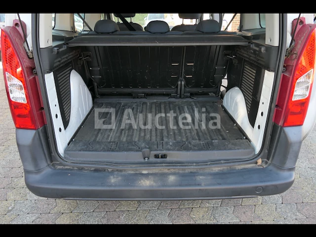 Peugeot partner auto (2011-87.624 km) - afbeelding 13 van  41