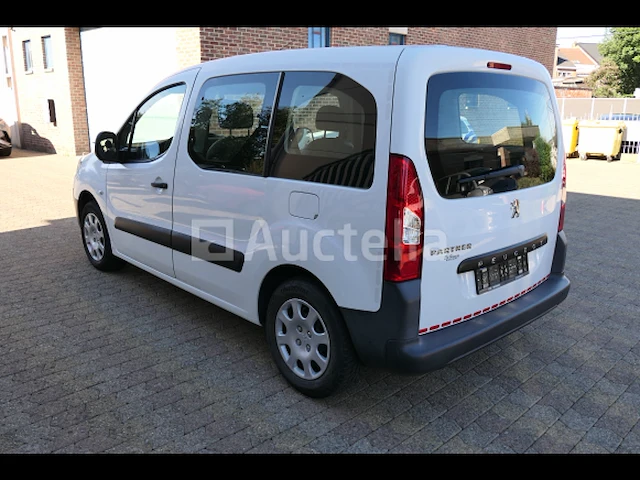Peugeot partner auto (2011-87.624 km) - afbeelding 23 van  41