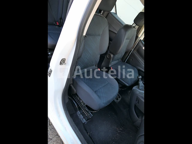 Peugeot partner auto (2011-87.624 km) - afbeelding 39 van  41