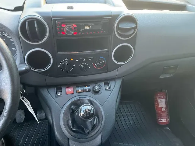 Peugeot partner bedrijfswagen - afbeelding 2 van  27