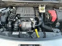 Peugeot partner bedrijfswagen - afbeelding 6 van  27