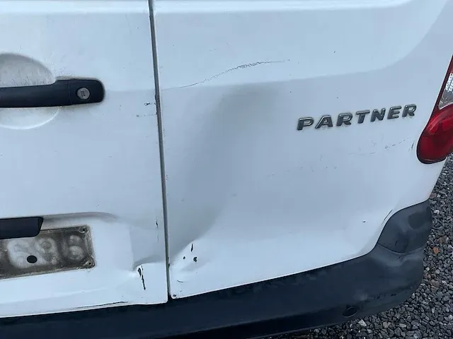 Peugeot partner bedrijfswagen - afbeelding 16 van  27