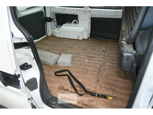 Peugeot partner lichte vrachtwagen - afbeelding 4 van  17