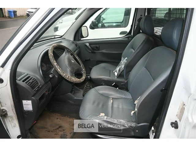 Peugeot partner lichte vrachtwagen - afbeelding 8 van  17