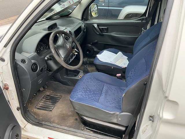 Peugeot partner personenauto - afbeelding 9 van  10