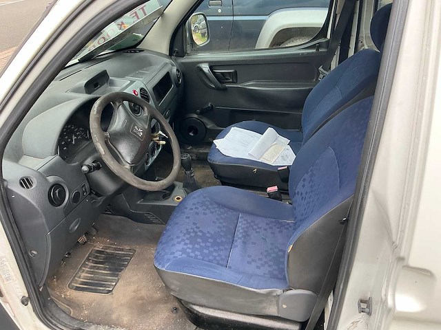 Peugeot partner personenauto - afbeelding 10 van  10