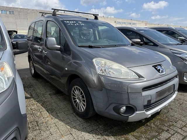 Peugeot partner tepee 2plc 1.6 hdi x-line fap 92, 2011 - afbeelding 21 van  27