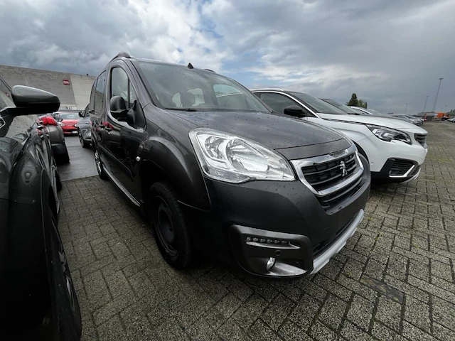 Peugeot partner tepee outdoor 1.2 puretech outdoor s&s 110, 2018 - afbeelding 23 van  31
