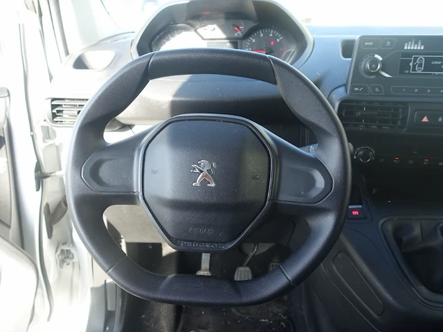 Peugeot partner - afbeelding 15 van  16