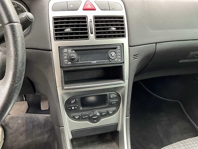 Peugeot personenauto - afbeelding 7 van  23